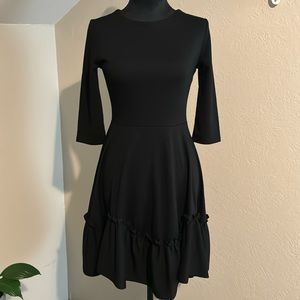 GAP Black Long Sleeve Ruffle Hem Dress in Ponte NWOT
